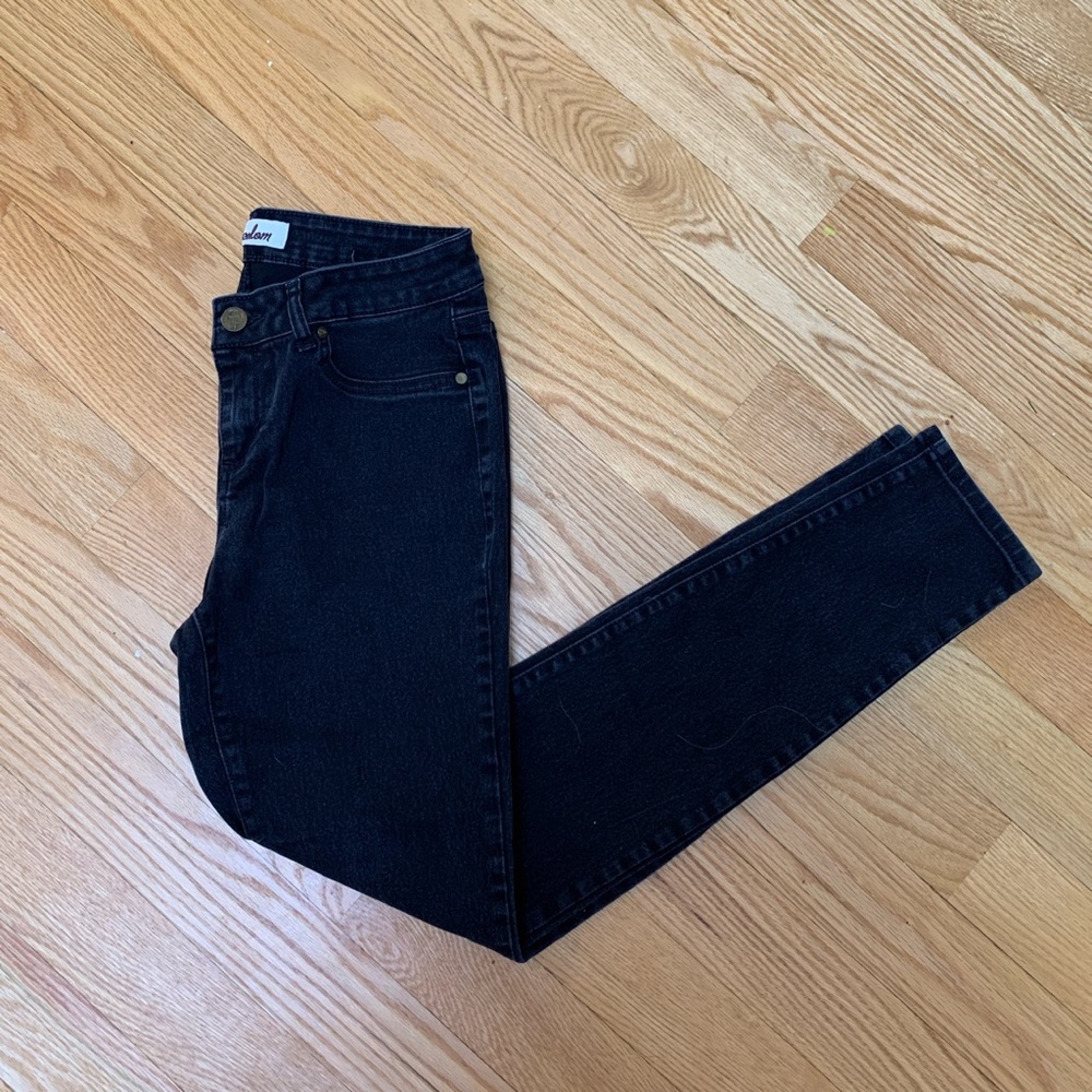 Cute High Waisted Vintage Jeans